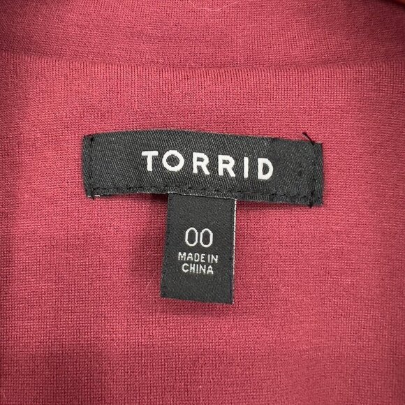 Torrid Women's Chelsea Studio Luxe Ponte Burgundy Blazer Size 00 - Picture 7 of 9